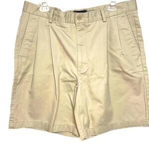 Women's 36 Eddie Bauer Pleated Khaki High Waisted Shorts Vintage